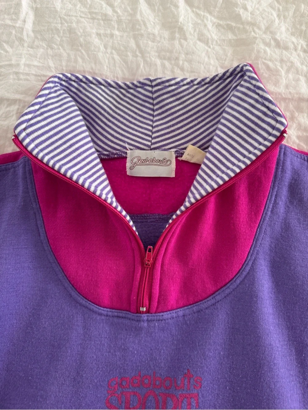 Gadabouts Vintage Purple and Pink Pullover Half Zip Sweatshirt